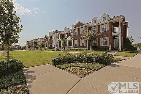 2nd image of 8004 Mimosa Dr