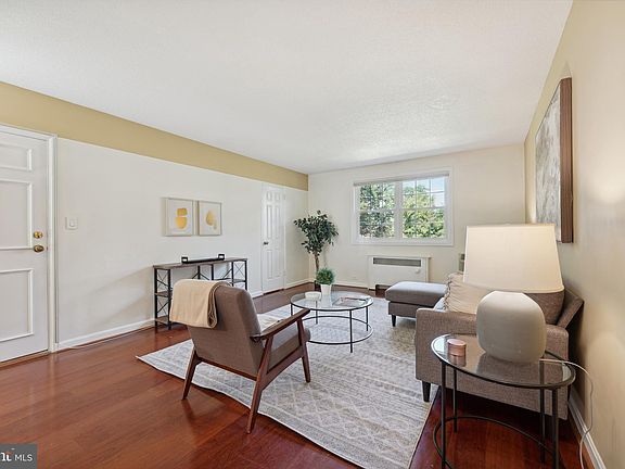 5th image of 4314 N Pershing Dr #43142