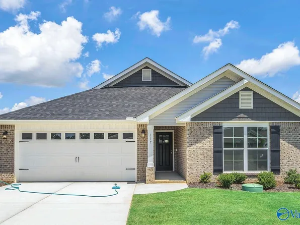 117 Sidney Ruth Dr, New Market, AL 35761