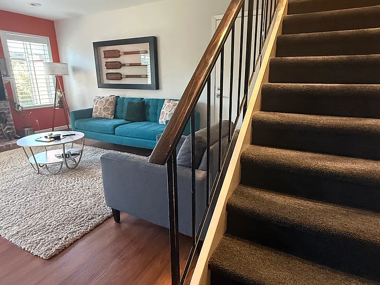 4910 Lyra Ct — Photo 8