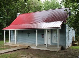 464 Oakdale St, Dresden, TN 38225