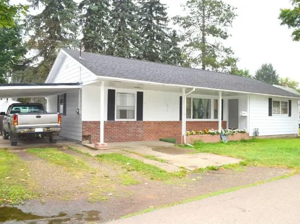 5 Berry St, Warren, PA 16365