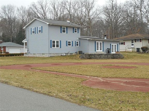 3rd image of 7201 Northview Dr