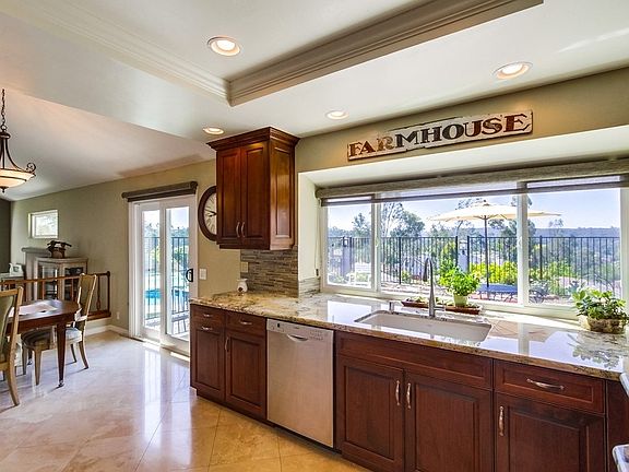 4th image of 11615 Timberlake Dr