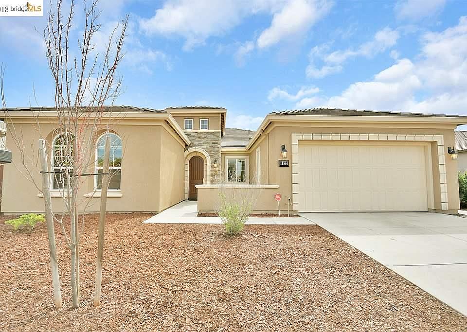 1st image of 1122 Clearwater Creek Blvd