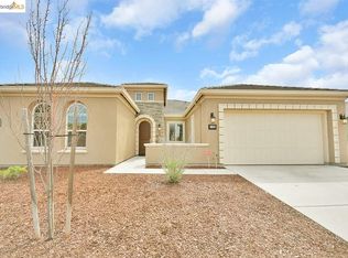 1122 Clearwater Creek Blvd, Manteca, CA