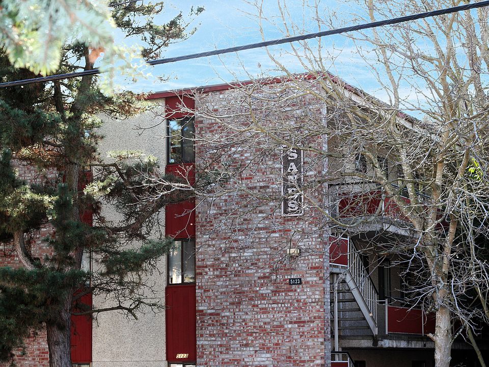 1st image of 5123 24th Ave NE #5