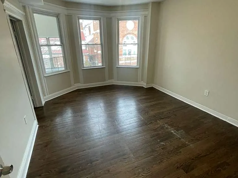 464 Avon Ave #2A — Photo 3