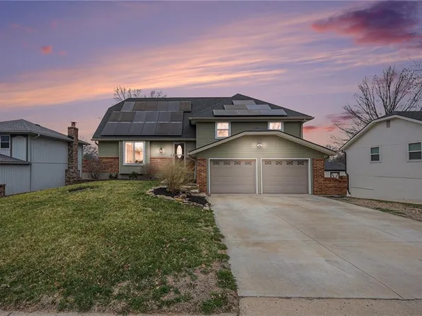 1008 Bristol Way, Liberty, MO 64068