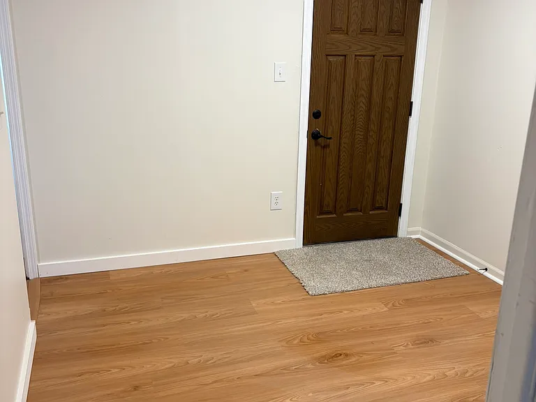 dining/utillity room