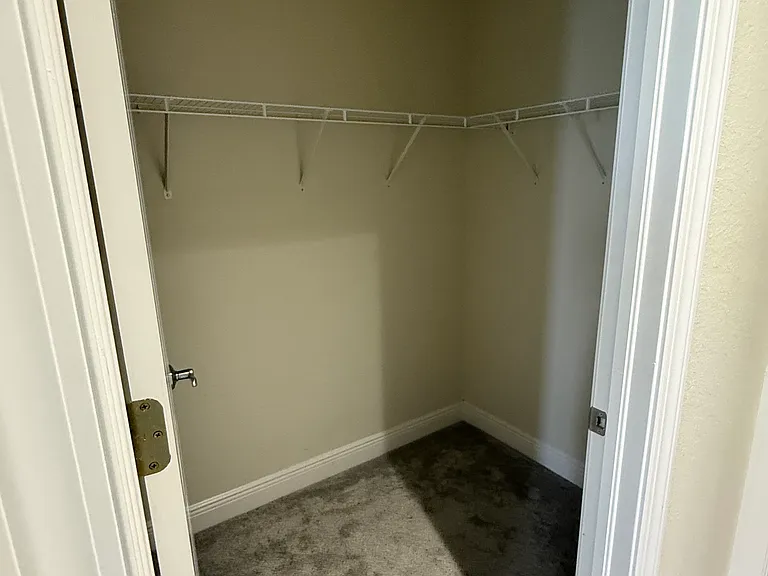 5116 Melbourne St #B-105 — Photo 14