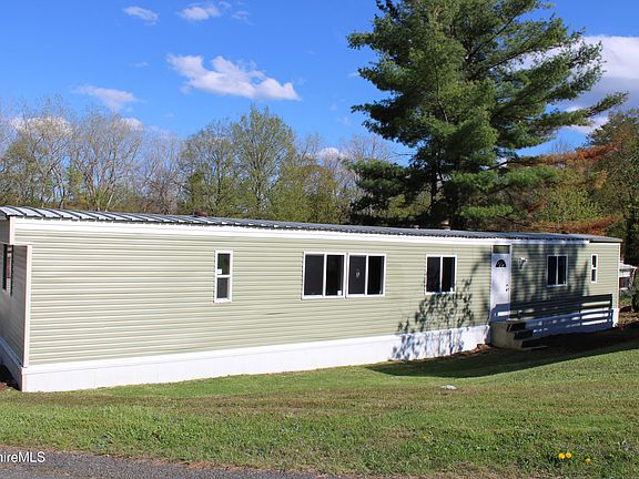 4th image of 2 Lakewood Cir