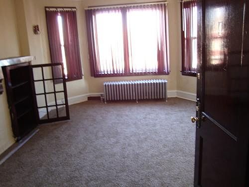 4th image of 7512 S Emerald Ave