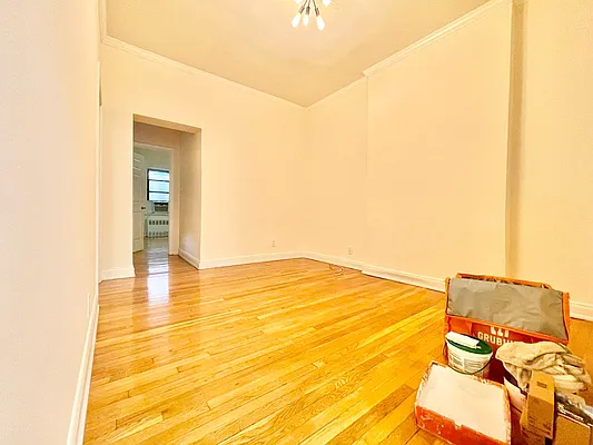 Rented by City Connections Realty | media 14