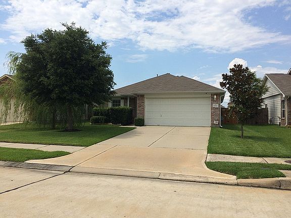 3rd image of 10830 Elgar Ln