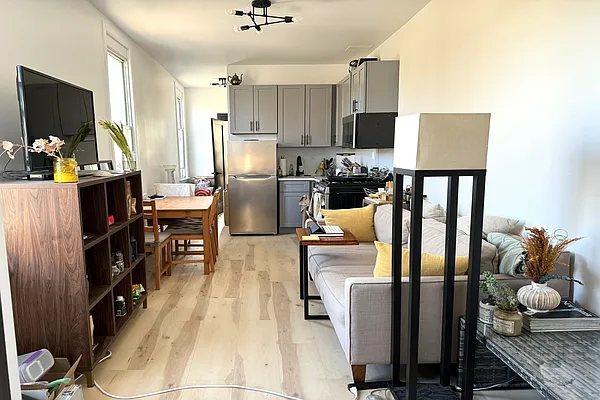 Rented by Douglas Elliman | media 9