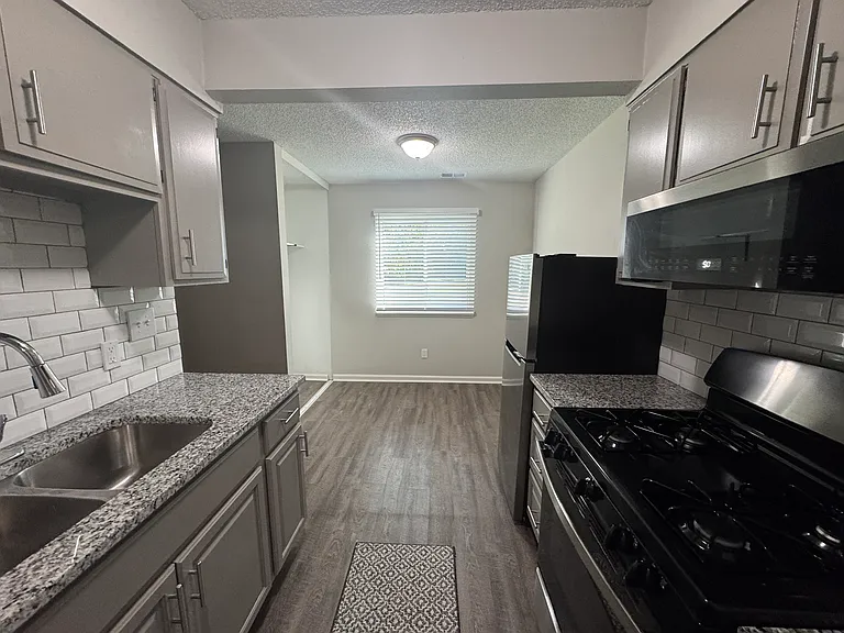 255 N Michigan St #71 — Photo 10