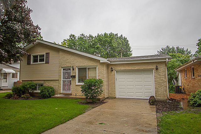 1st image of 633 McKinley Ave