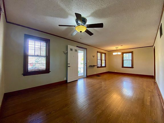 4th image of 4109 W 47th St