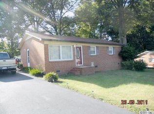2209 Cloverwood Ln, Gastonia, NC 28054