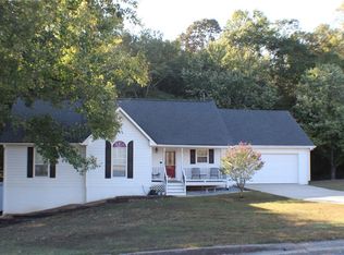 232 Country Cove Dr, Braselton, GA 30517