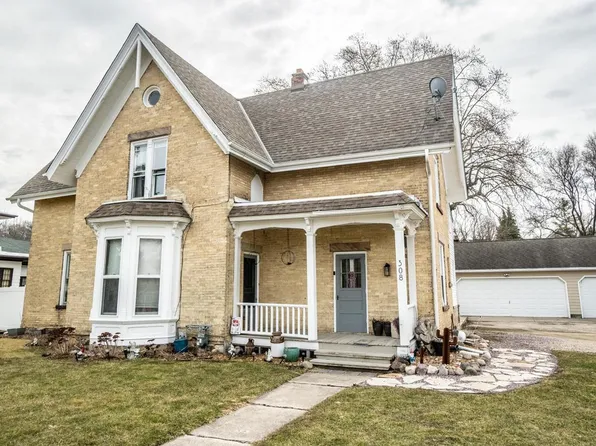 308 Kettle Moraine DRIVE SOUTH South, Slinger, WI 53086