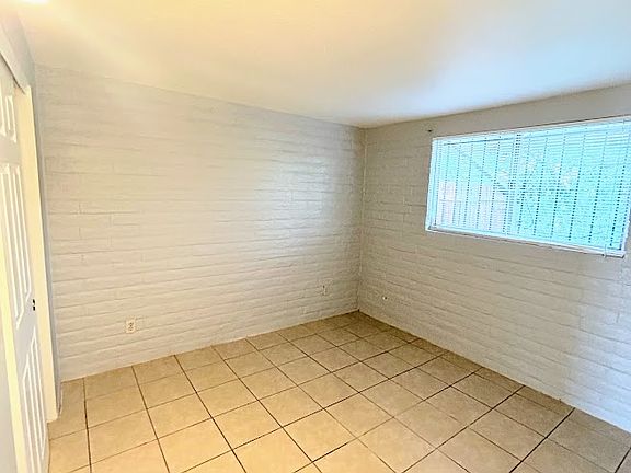 2nd image of 2950-2964 N Geronimo Ave #2954