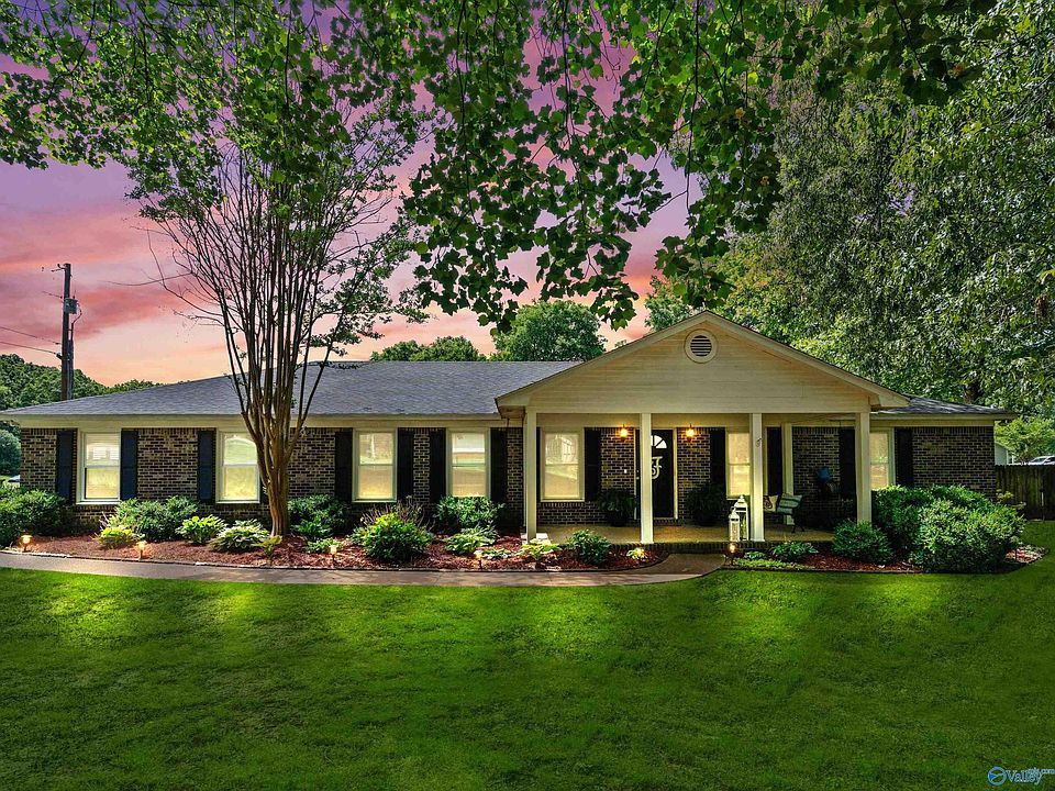 1st image of 127 Wingfield Dr