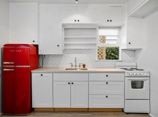 445 Cypress Dr APT 7, Laguna Beach, CA 92651