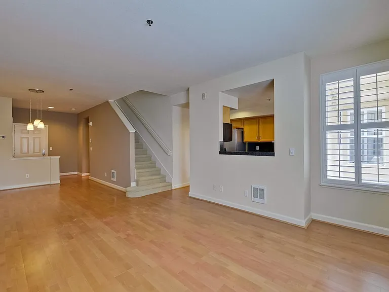 108 Bryant St #23 — Photo 6
