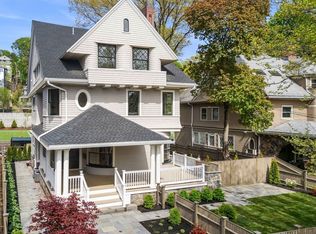 757 Washington St #1, Brookline, MA 02446