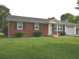 916 Ridgeway Dr, Harrodsburg, KY 40330