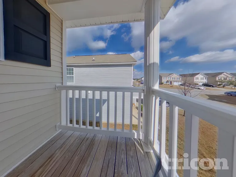 344 Longfellows Ln — Photo 15