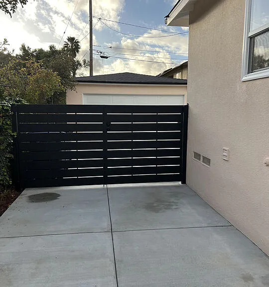 15605 S Berendo Ave — Photo 13