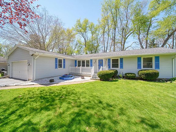 3rd image of 3130 Daggitt Dr