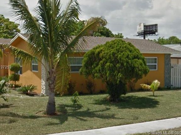 3rd image of 1351 SW 11th Ave
