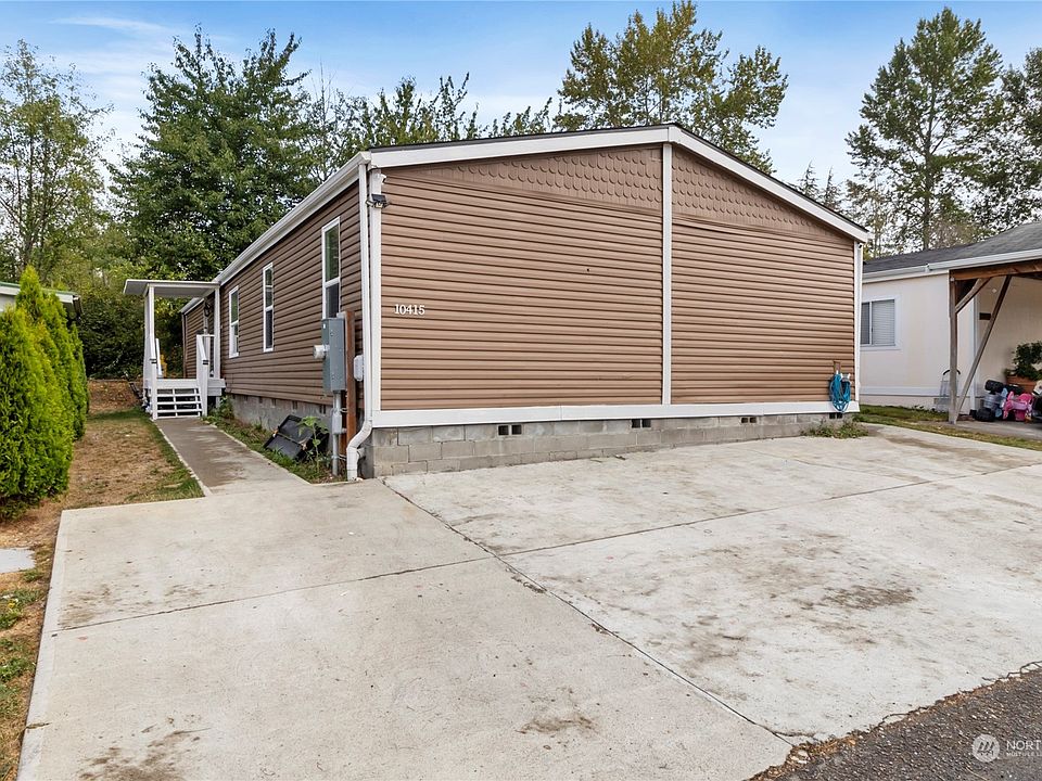 1st image of 10415 137th Street E #10