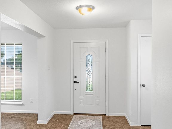 4th image of 23015 Powell House Ln