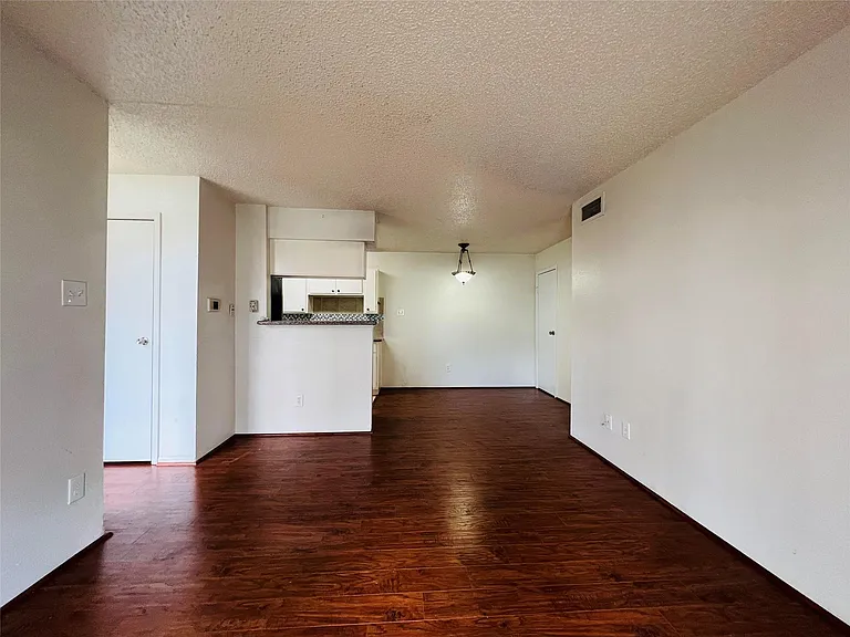 2750 Holly Hall St #1211 — Photo 7