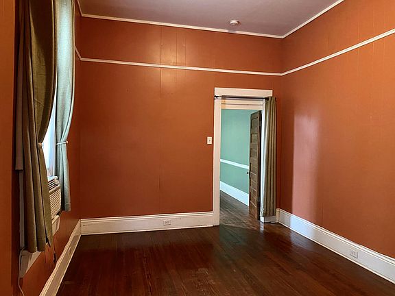 4th image of 2516 Dryades St