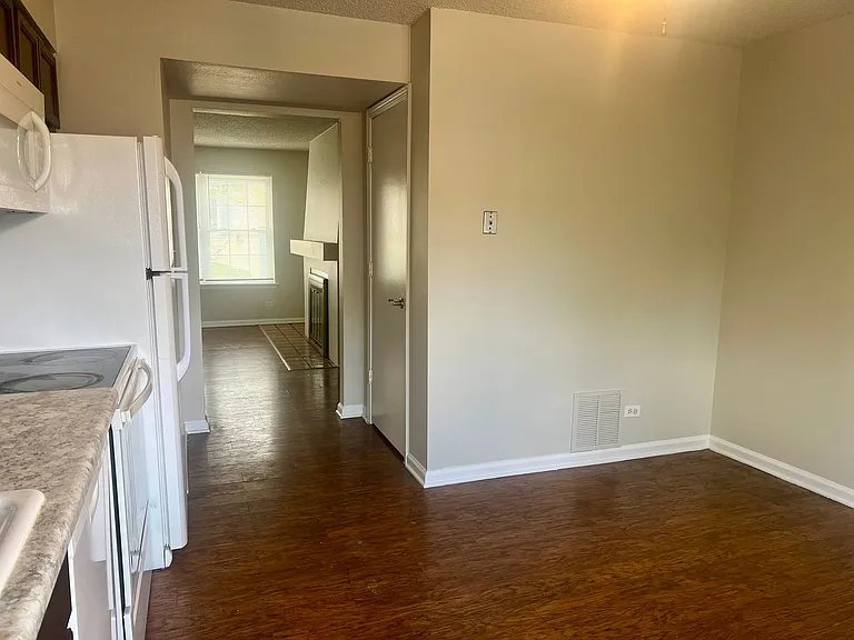 9350 E Girard Ave #9 — Photo 4