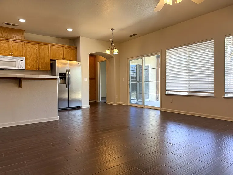 1326 Tide Dr — Photo 13
