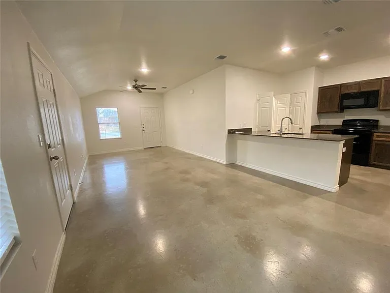 2320 Duntov Dr — Photo 5