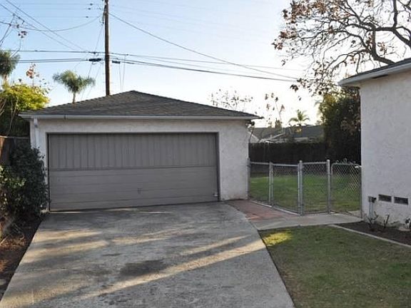 2nd image of 6139 Mesita Dr