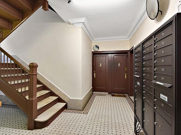 3rd image of 3279 Hull Ave APT 23