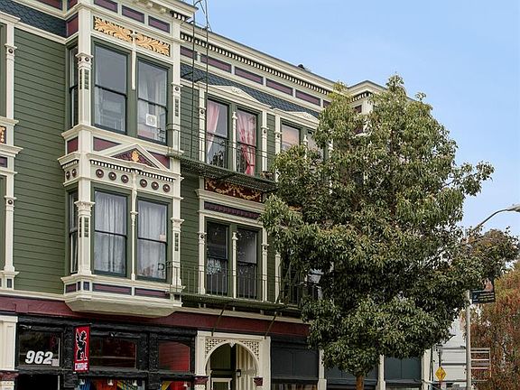 2nd image of 956 Valencia St #964