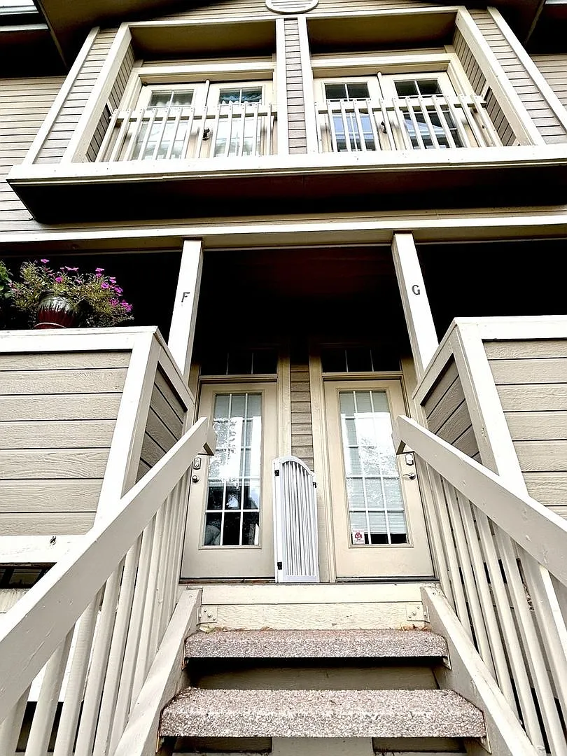 Charming 2BR House in Denver — Photo 1