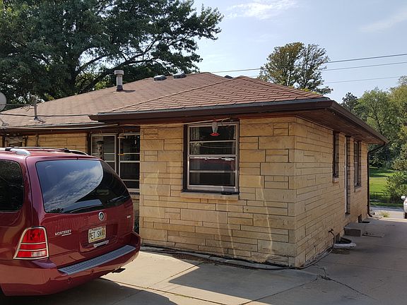 3rd image of 2766 S 33rd St
