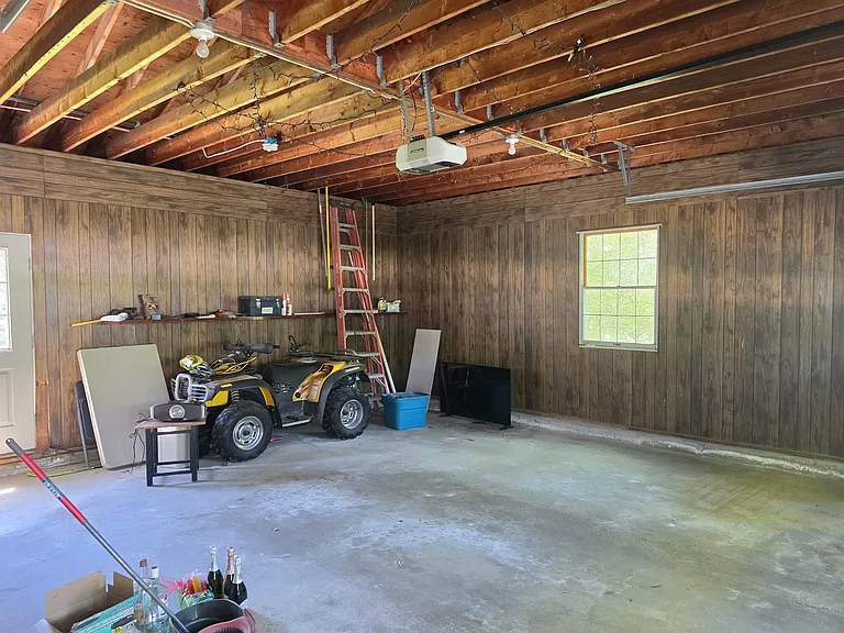 51 Eastern Ave — Photo 35