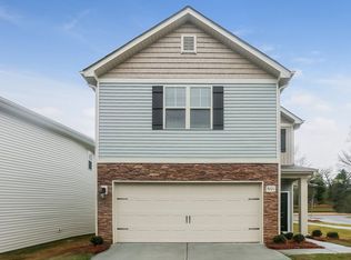 9221 Treyburn Dr, Charlotte, NC 28216
